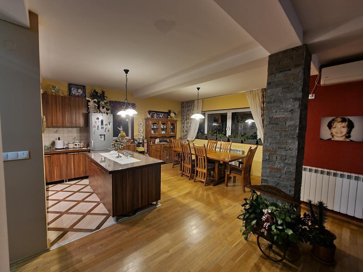 Villa Diana Apartments Σκόπια Εξωτερικό φωτογραφία